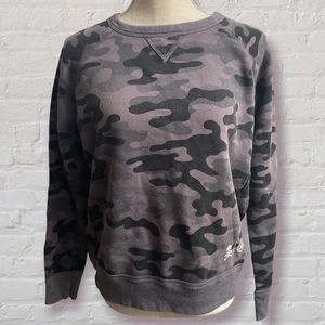 SOULCYCLE - Crewneck Camo Sweatshirt Pullover Black/Gray Size Small